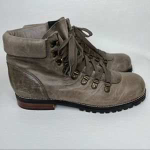 Eddie Bauer Leather Hiking Boot